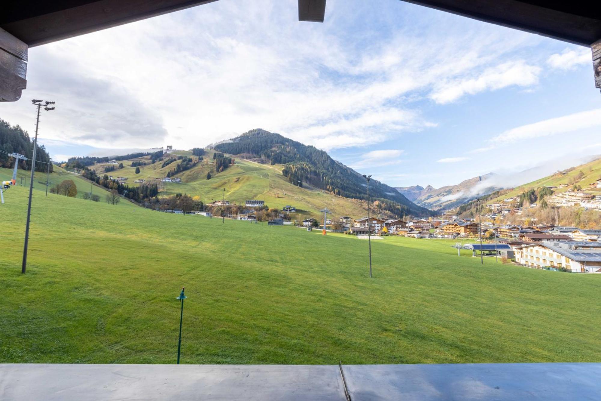 Appartements Wittenius by HolidayFlats24 Saalbach-Hinterglemm Buitenkant foto