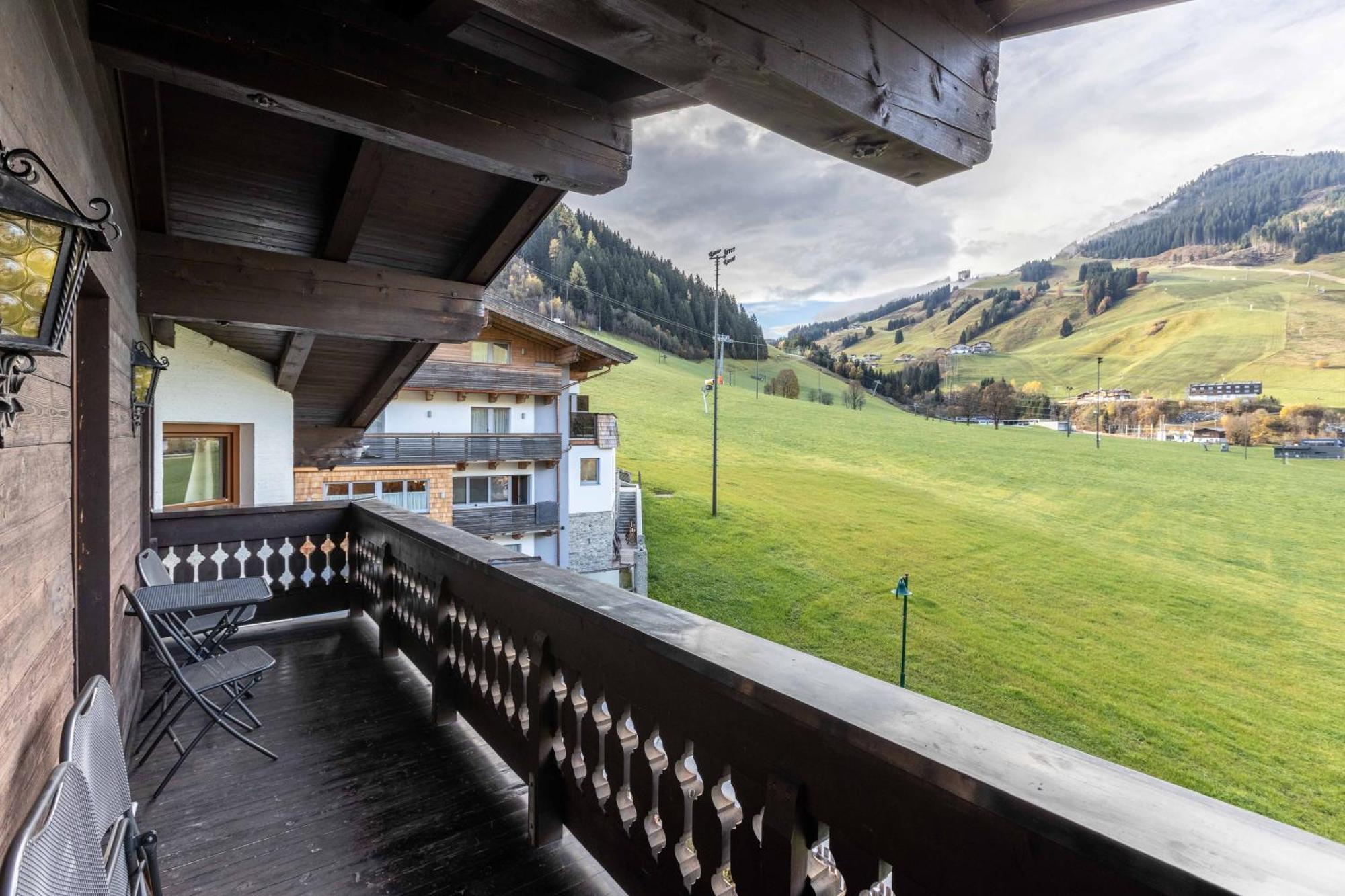 Appartements Wittenius by HolidayFlats24 Saalbach-Hinterglemm Buitenkant foto