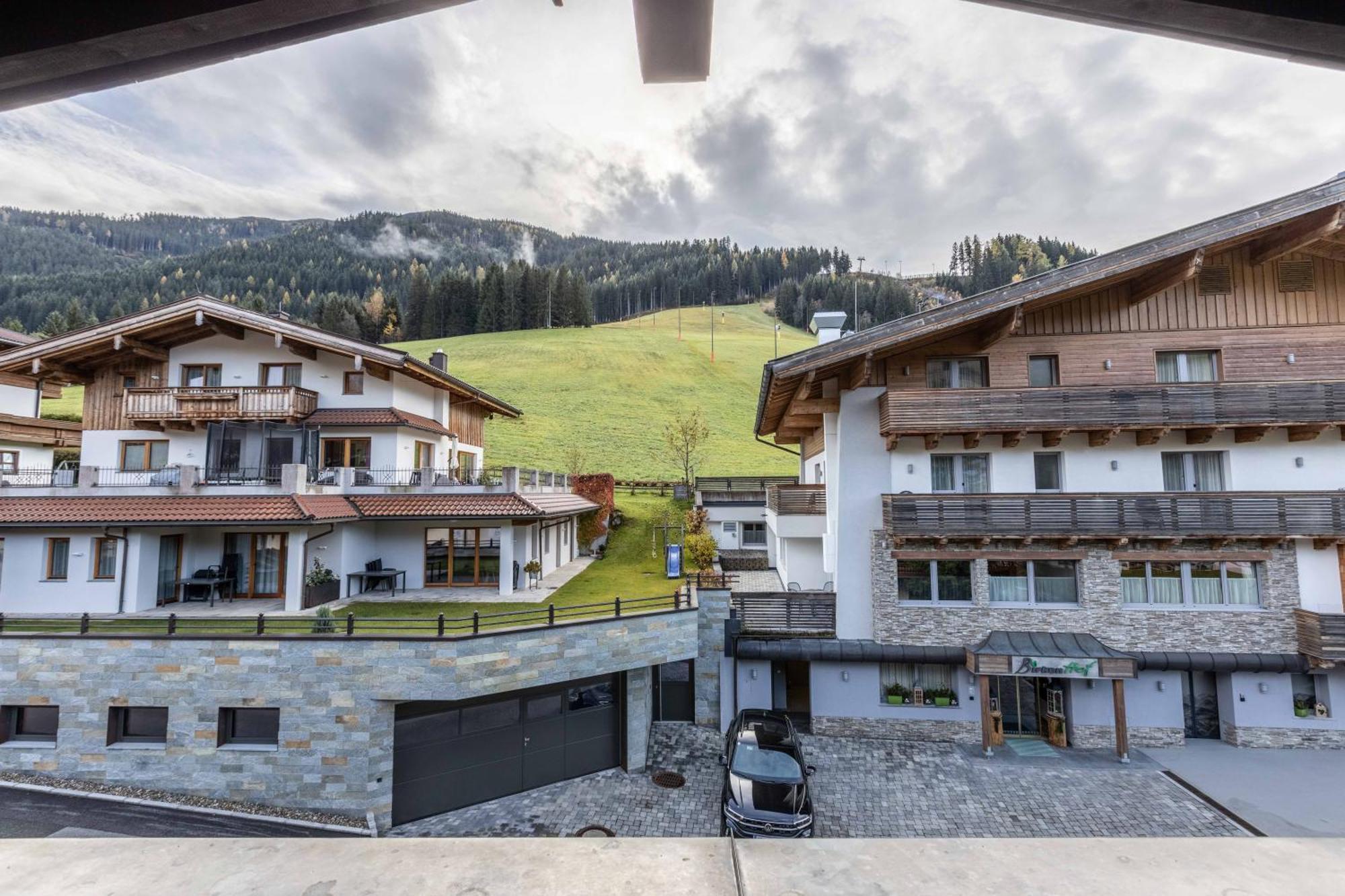 Appartements Wittenius by HolidayFlats24 Saalbach-Hinterglemm Buitenkant foto