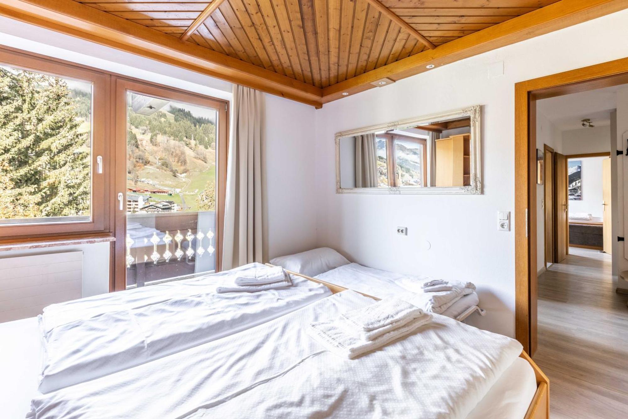 Appartements Wittenius by HolidayFlats24 Saalbach-Hinterglemm Buitenkant foto