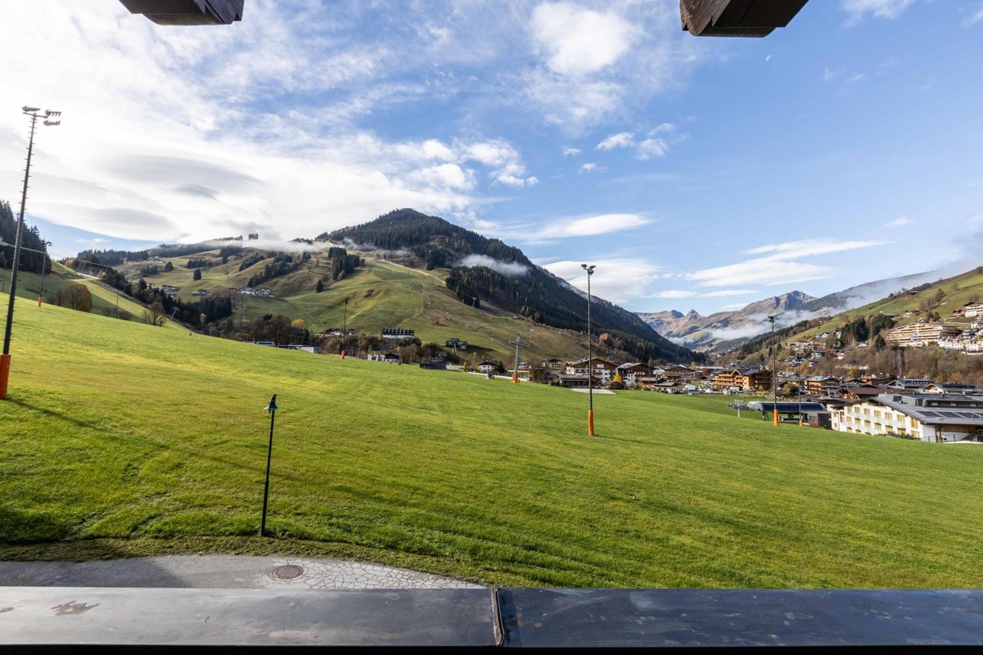 Appartements Wittenius by HolidayFlats24 Saalbach-Hinterglemm Buitenkant foto
