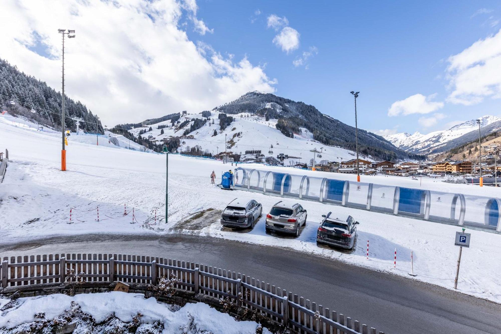 Appartements Wittenius by HolidayFlats24 Saalbach-Hinterglemm Buitenkant foto